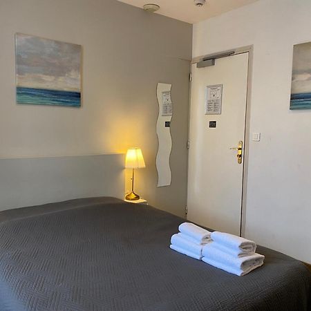 נאנט Hotel Saint Yves מראה חיצוני תמונה