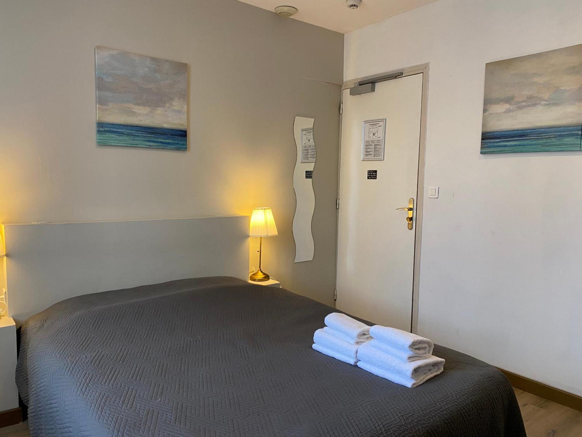 נאנט Hotel Saint Yves מראה חיצוני תמונה