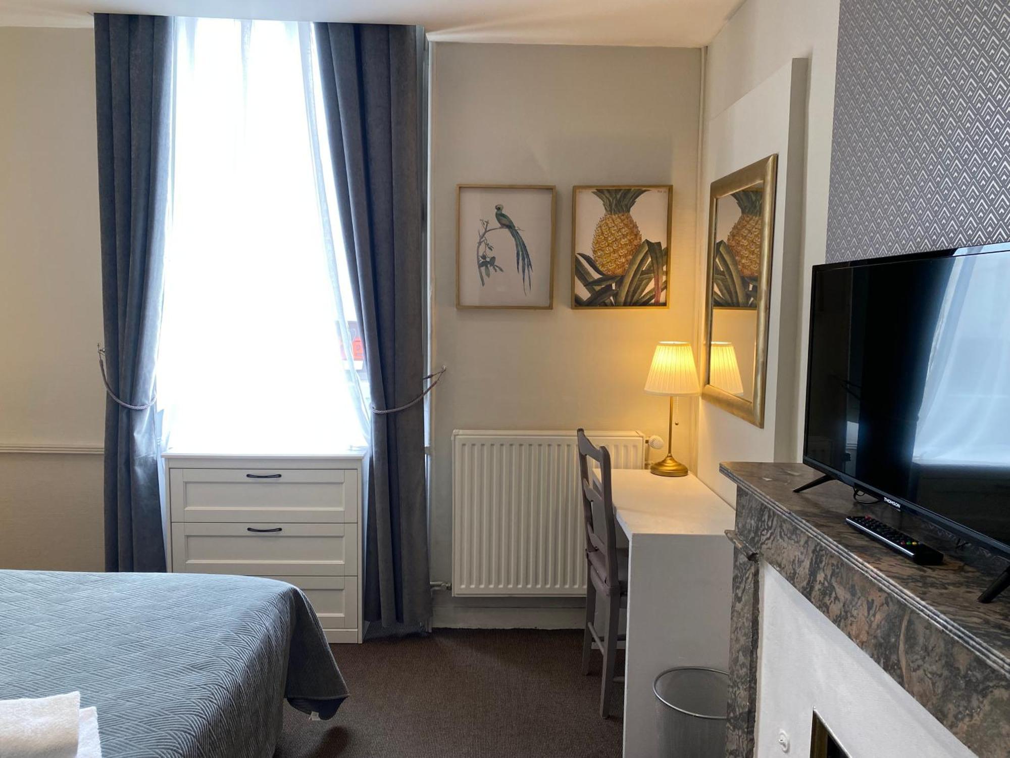 נאנט Hotel Saint Yves מראה חיצוני תמונה